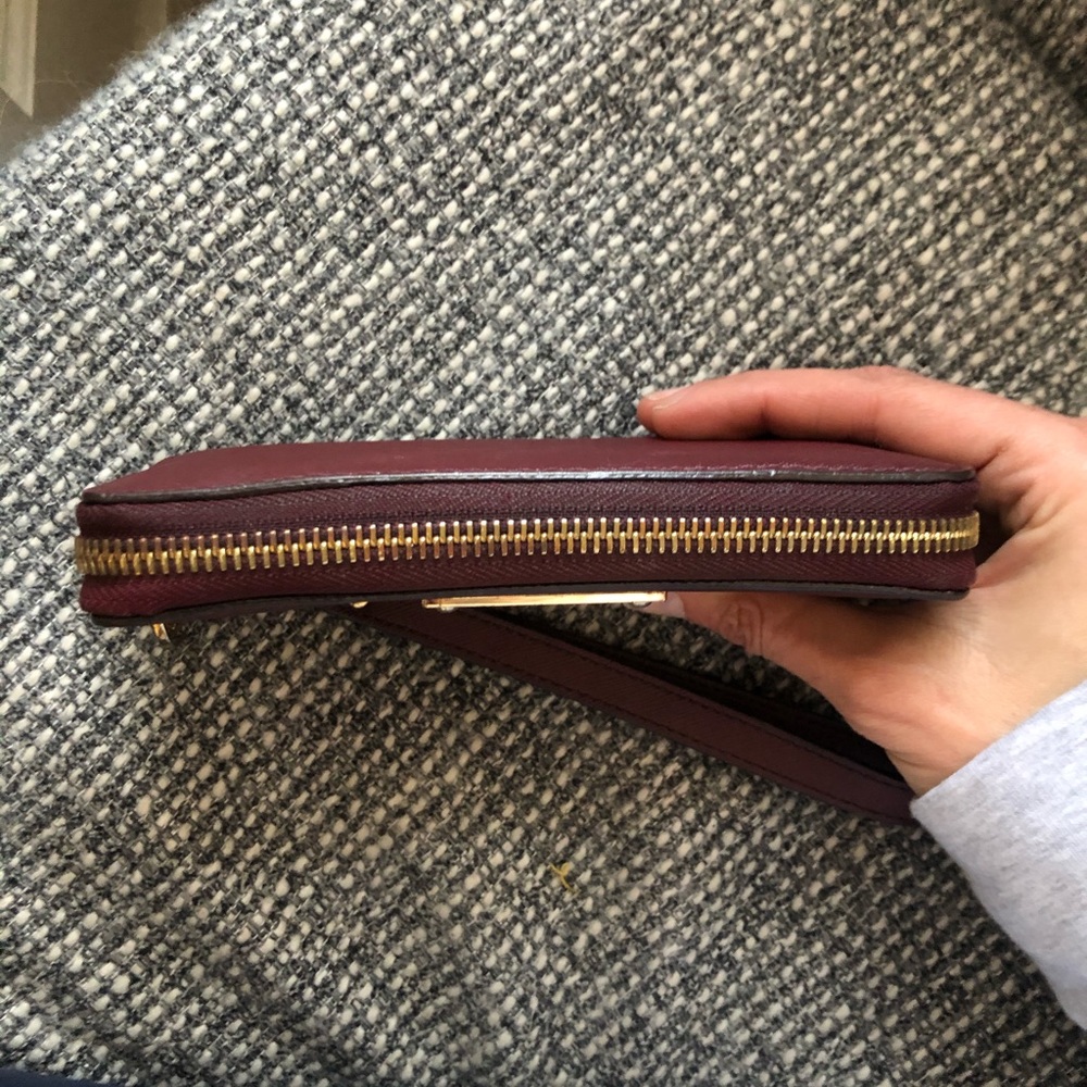 Michael Kors Multi Function Phone Wristlet - image 4